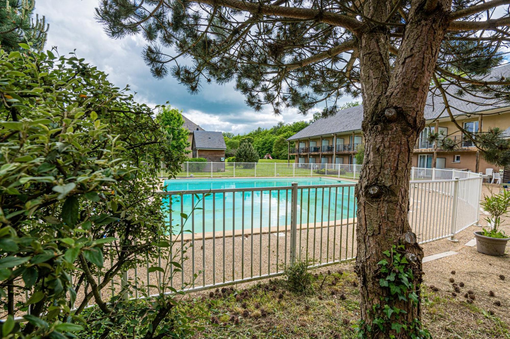 Appartement Cosy 5 Mins Honfleur Piscine Terrasse Équemauville Exteriér fotografie